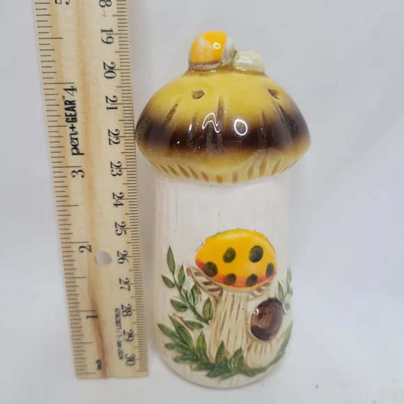 Vtg Merry Mushroom Single Salt/pepper Shaker - Picture 7 of 7